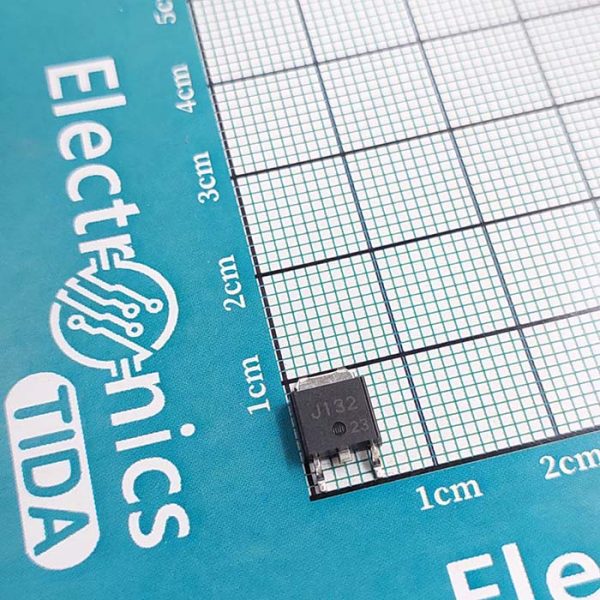 J132قطعه الکترونیکی ترانزیستور smd