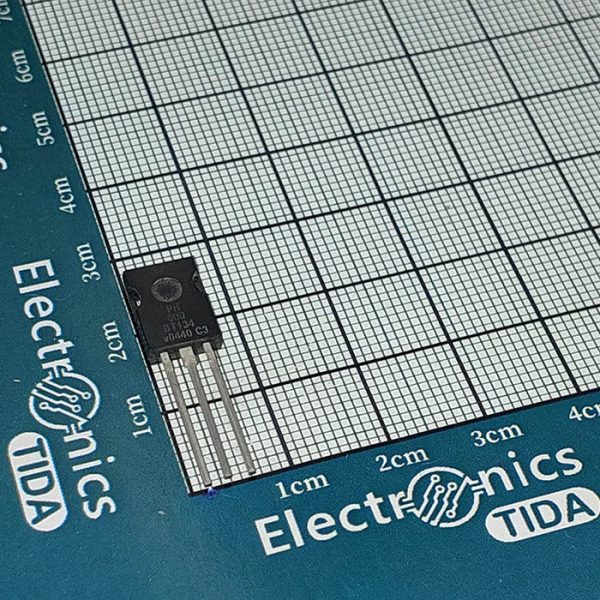 BT134 قطعه الکترونیکی ترانزیستور dip